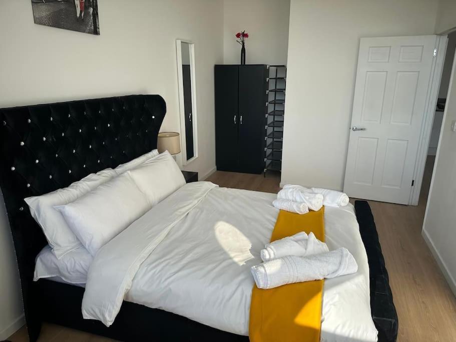 Flat 303 One Bedroom Apartment เบอร์มิงแฮม ภายนอก รูปภาพ